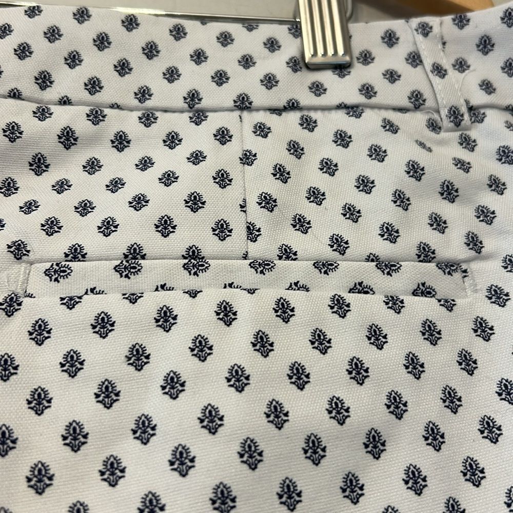 ARTISAN NY navy blue white patterned shorts Size 14 New - Picture 9 of 9